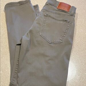 Lucky Brand Men's Slim Straight Jeans in Olive Green